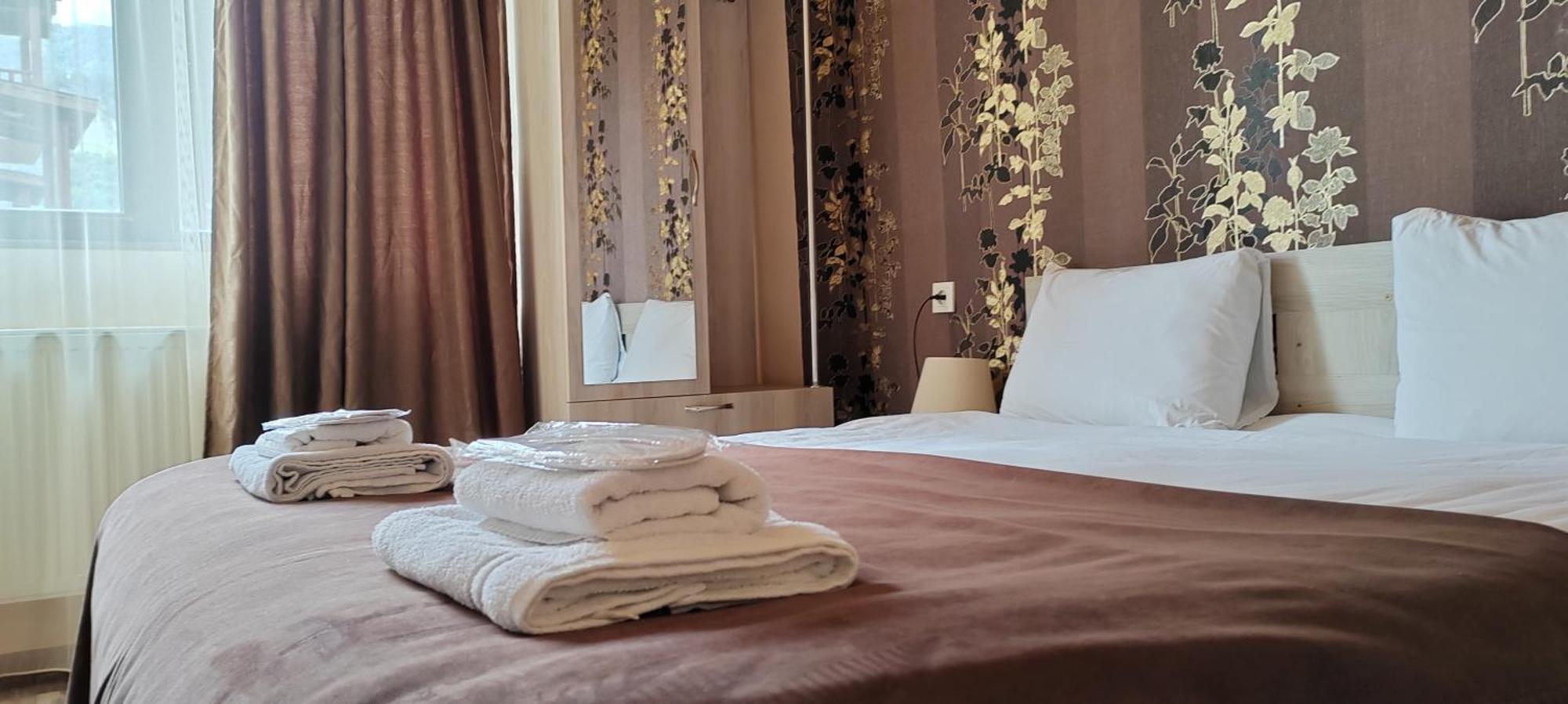 Hotel Svanseti Mestia Bagian luar foto